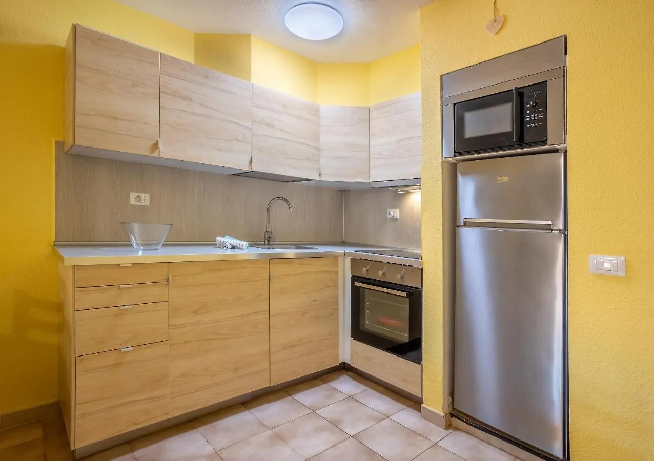 Castle Harbour Feel Like Home Flat Los Cristianos By Lovetenerife 0*, Los Cristianos (Tenerife)